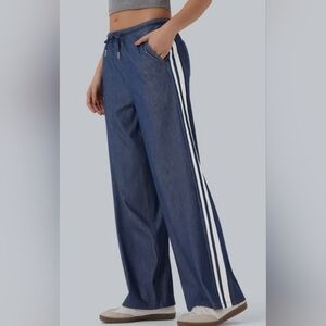 Women's Halara Drawstring Jeans Size Medium